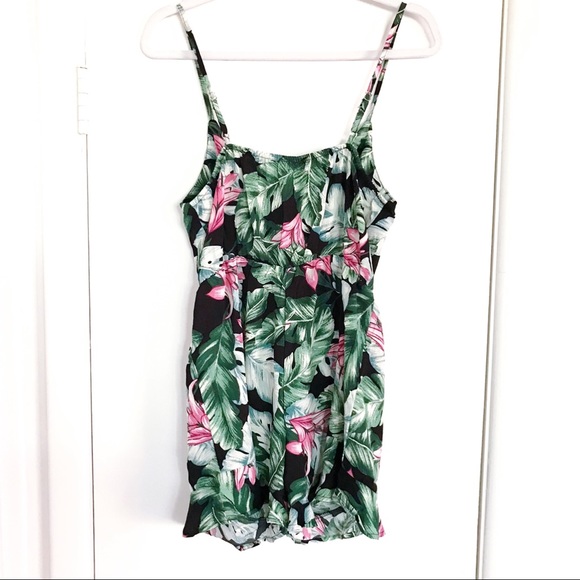 🌿 E&M BLACK PURPLE GREEN RUFFLE ROMPER! - Picture 6 of 10